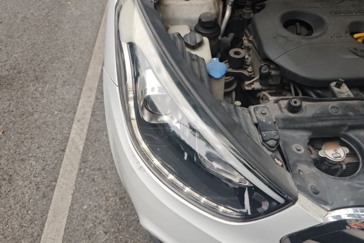 Used Hyundai ix35 2015 2.0L Automatic 2WD Comfort Edition China IV Standard Right Front Headlight