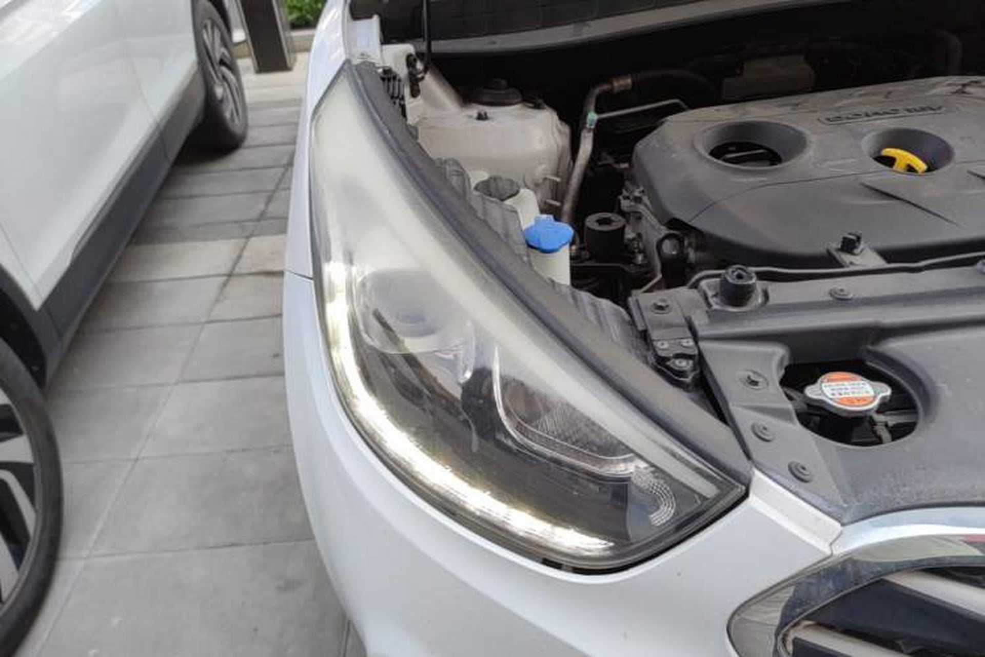 Used Hyundai ix35 2015 2.0L Automatic 2WD Smart Version China V Standard Right Front Headlight