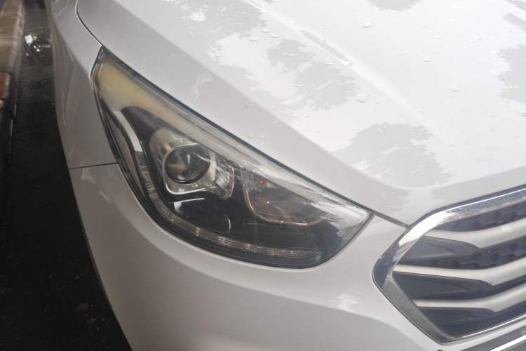 Used Hyundai ix35 2015 2.0L Automatic 2WD Smart Type China IV Right Front Headlight