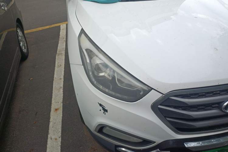 Used Hyundai ix35 2015 2.0L Automatic 2WD Smart Version China V Standard Right Front Headlight