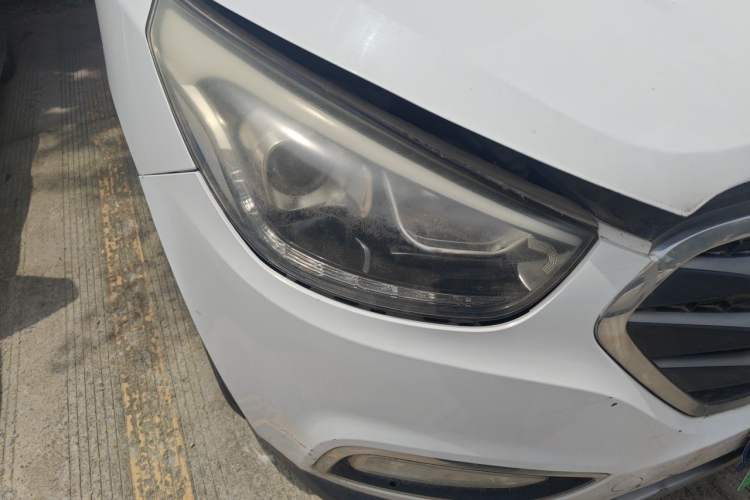 Used Hyundai ix35 2015 2.0L Automatic 2WD Comfort Edition China IV Standard Right Front Headlight