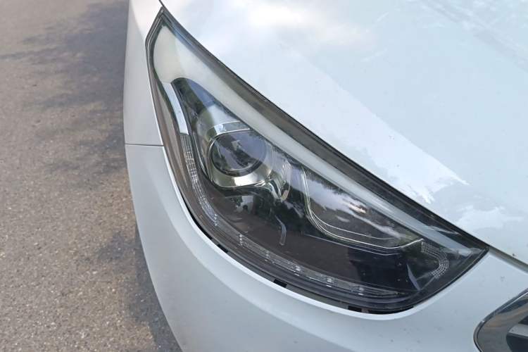 Used Hyundai ix35 2015 2.0L Automatic 2WD Comfort Edition China IV Standard Right Front Headlight