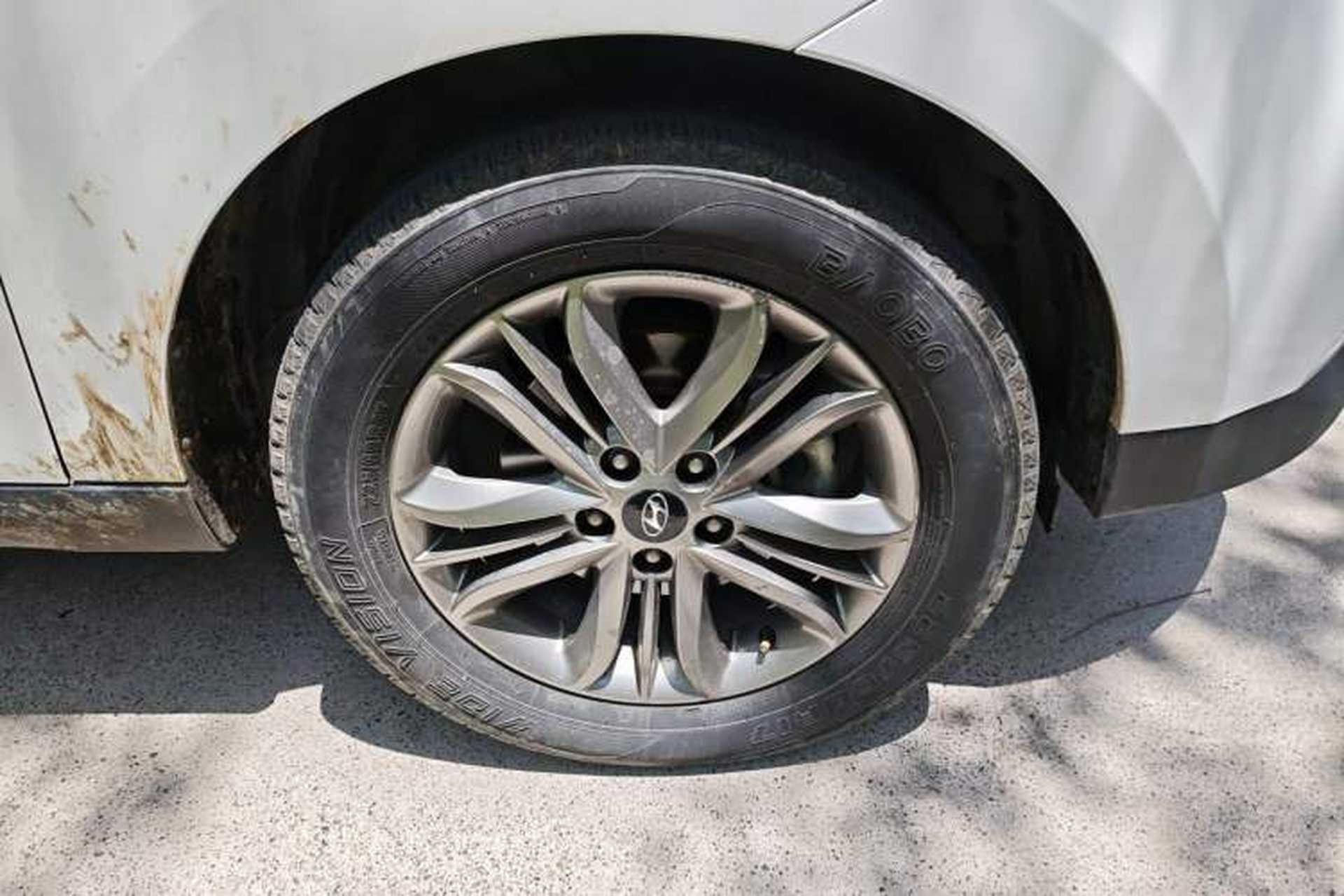 Used Hyundai ix35 2015 2.0L Automatic 2WD Smart Version China V Standard Right Front Wheel Hub