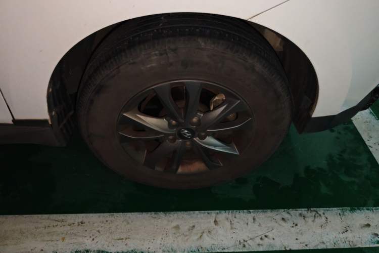 Used Hyundai ix35 2015 2.0L Automatic 2WD Comfort Edition China IV Standard Right Front Wheel Hub