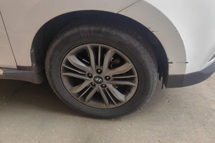 Used Hyundai ix35 2015 2.0L Automatic 2WD Smart Version China V Standard Right Front Wheel Hub