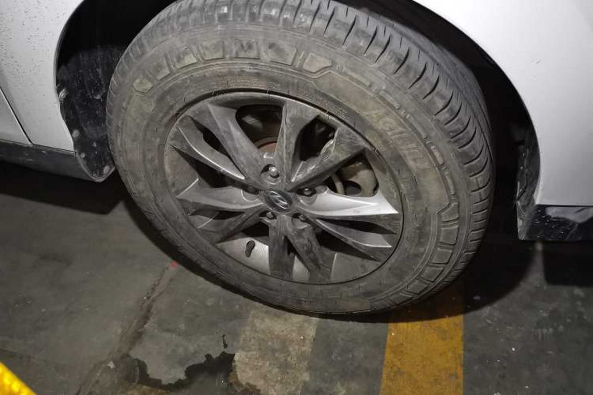 Used Hyundai ix35 2015 2.0L Automatic 2WD Comfort Edition China IV Standard Right Front Wheel Hub