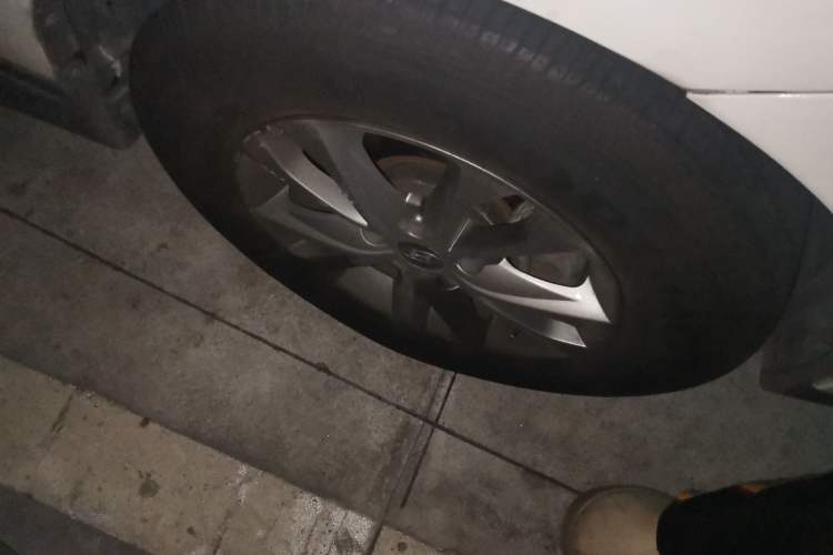 Used Hyundai ix35 2015 2.0L Automatic 2WD Comfort Edition China V Standard Right Front Wheel Hub