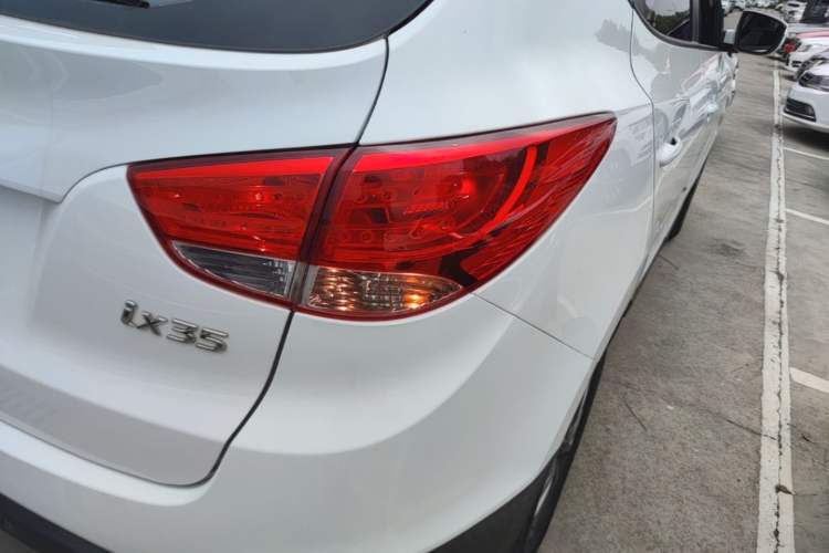 Used Hyundai ix35 2015 2.0L Automatic 2WD Comfort Edition China V Standard Right Rear Taillight