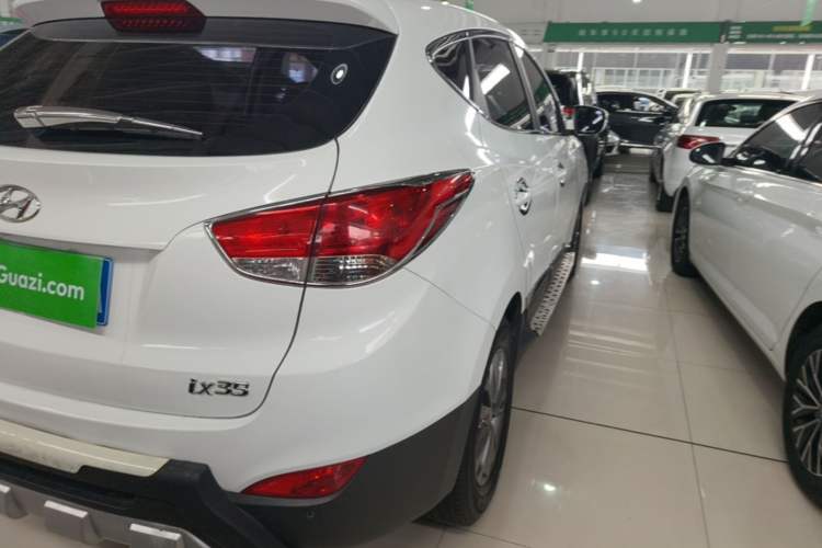 Used Hyundai ix35 2015 2.0L Automatic 2WD Comfort Edition China V Standard Right Rear Taillight