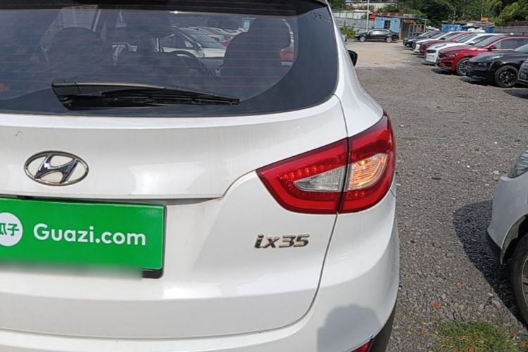 Used Hyundai ix35 2015 2.0L Automatic 2WD Smart Type China IV Right Rear Taillight