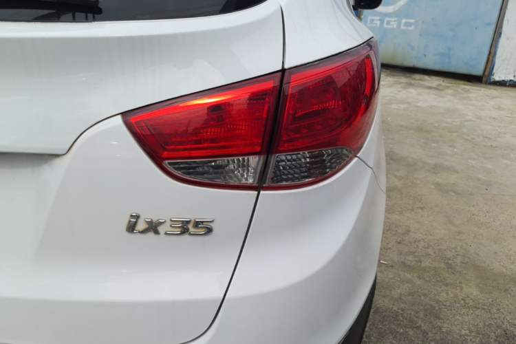 Used Hyundai ix35 2015 2.0L Automatic 2WD Comfort Edition China IV Standard Right Rear Taillight