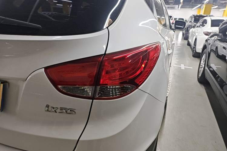 Used Hyundai ix35 2015 2.0L Automatic 2WD Comfort Edition China IV Standard Right Rear Taillight