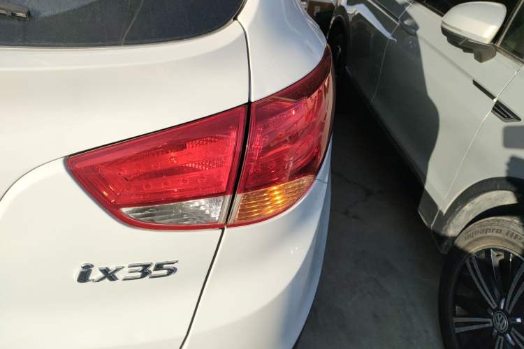 Used Hyundai ix35 2015 2.0L Automatic 2WD Comfort Edition China V Standard Right Rear Taillight