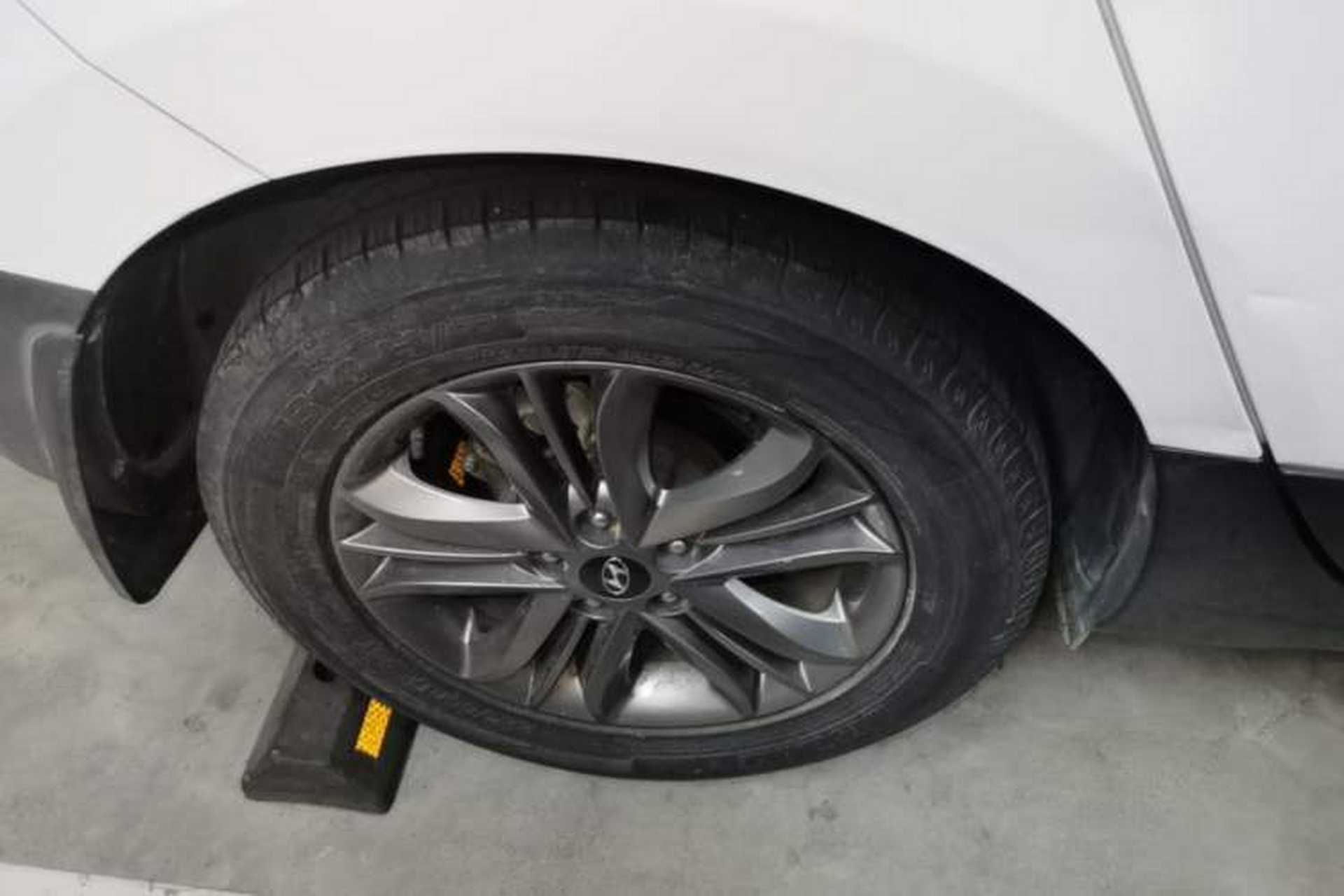 Used Hyundai ix35 2015 2.0L Automatic 2WD Smart Type China IV Right Rear Wheel Hub
