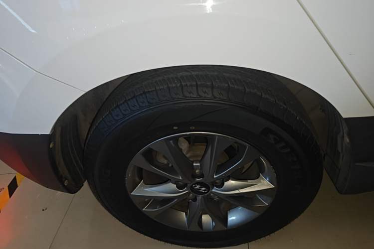 Used Hyundai ix35 2015 2.0L Automatic 2WD Comfort Edition China V Standard Right Rear Wheel Hub