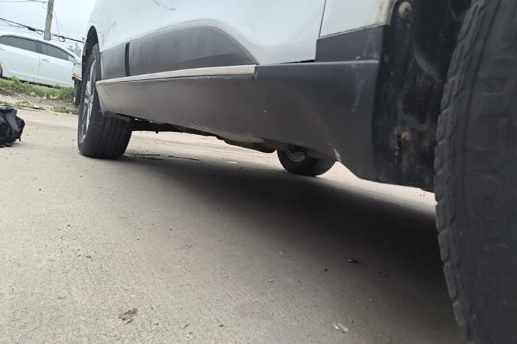 Used Hyundai ix35 2015 2.0L Automatic 2WD Smart Version China V Standard Right Side Sill