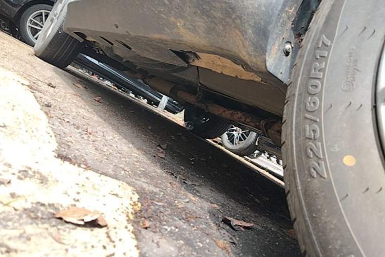 Used Hyundai ix35 2015 2.0L Automatic 2WD Smart Type China IV Right Side Sill