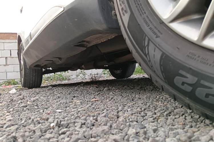 Used Hyundai ix35 2015 2.0L Automatic 2WD Smart Type China IV Right Side Sill