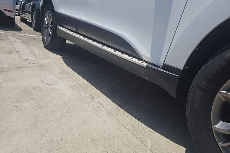 Used Hyundai ix35 2015 2.0L Automatic 2WD Smart Type China IV Right Side Sill