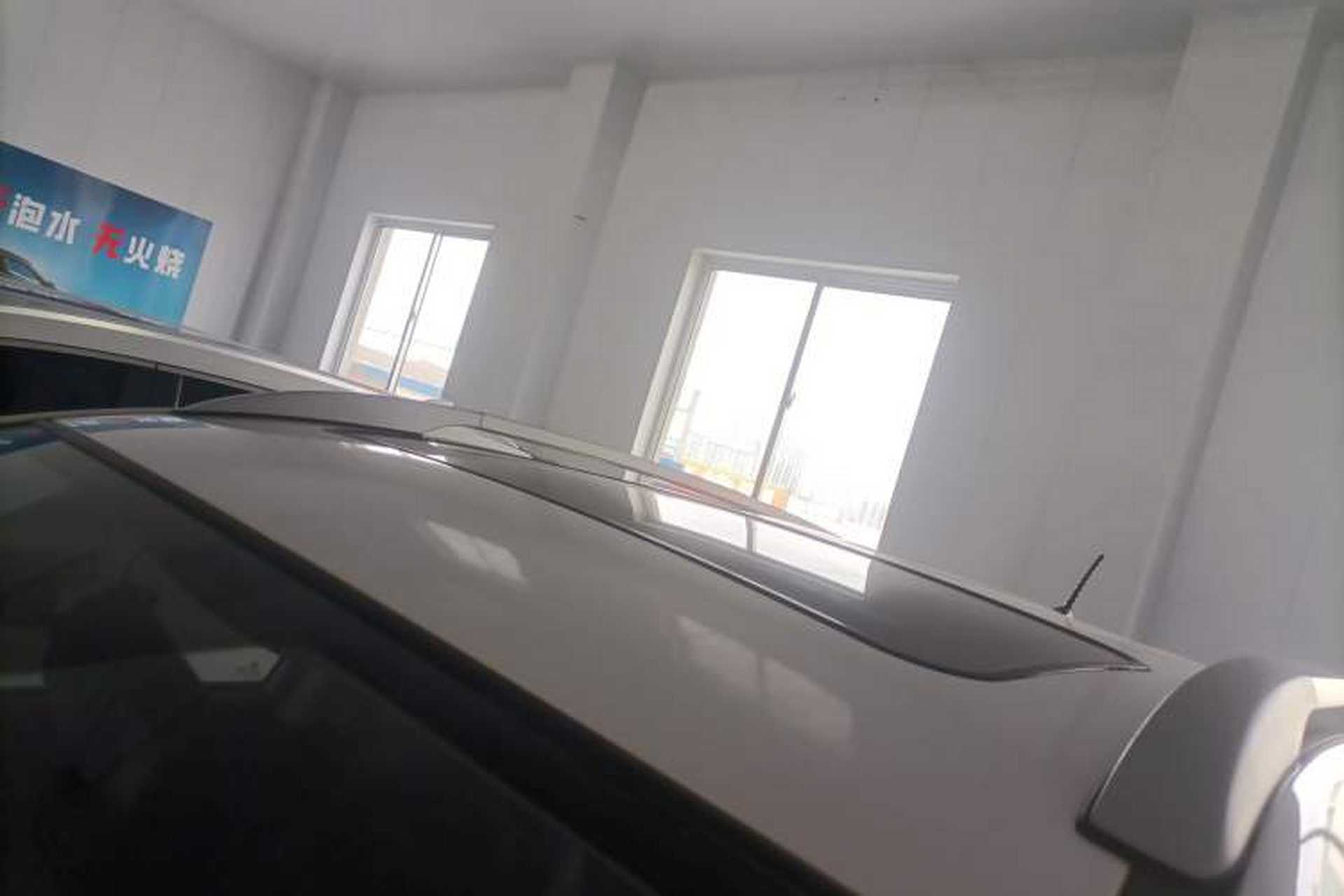 Used Hyundai ix35 2015 2.0L Automatic 2WD Smart Type China IV Roof
