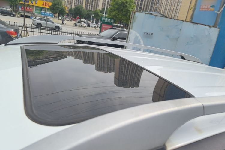 Used Hyundai ix35 2015 2.0L Automatic 2WD Comfort Edition China IV Standard Roof