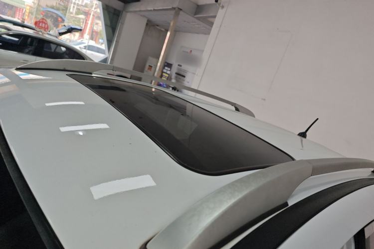 Used Hyundai ix35 2015 2.0L Automatic 2WD Smart Type China IV Roof