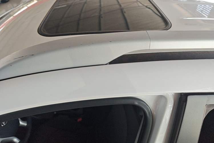 Used Hyundai ix35 2015 2.0L Automatic 2WD Smart Type China IV Roof