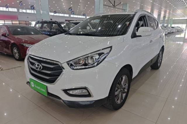 Used Hyundai ix35 2015 2.0L Automatic 2WD Smart Type China IV
