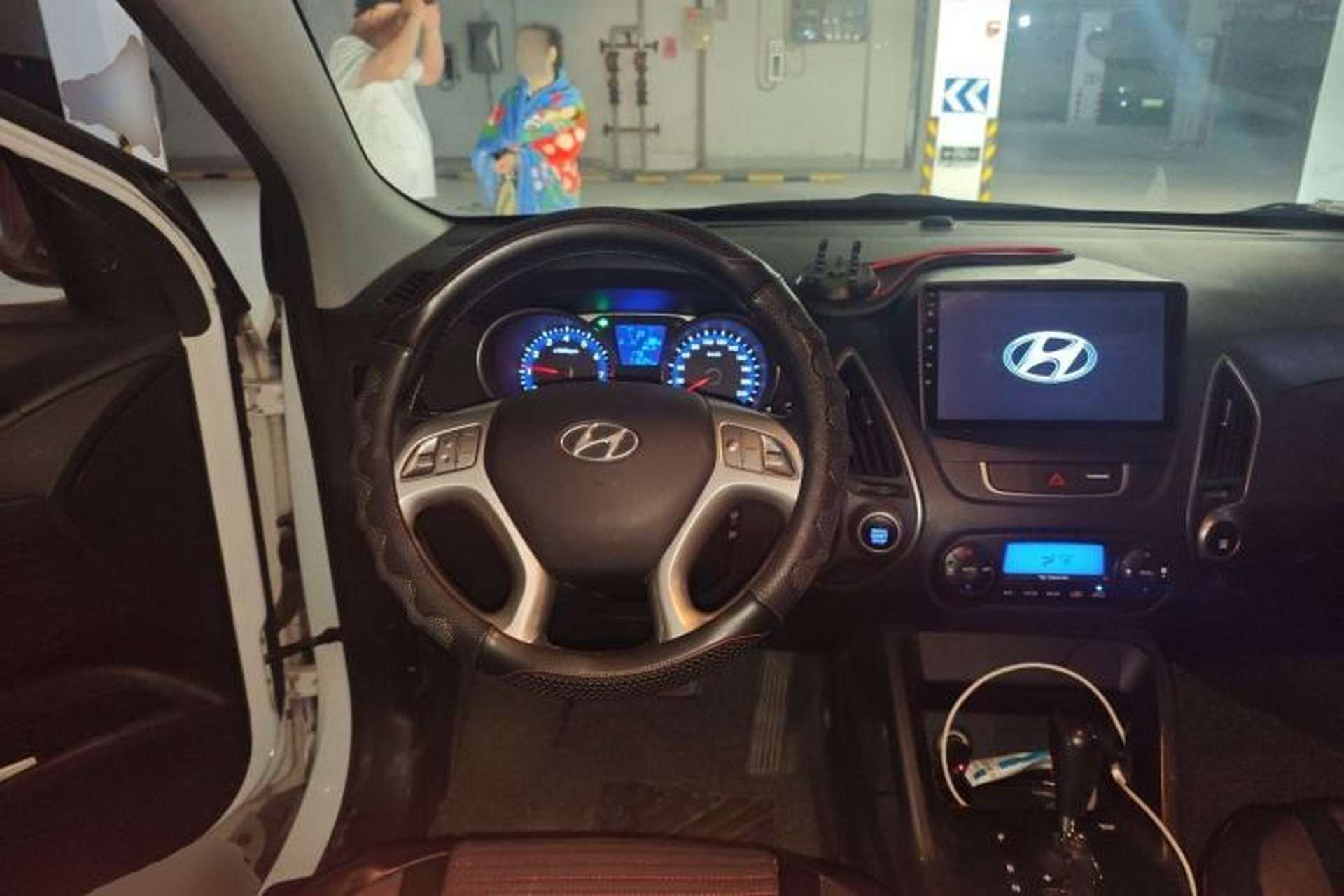 Used Hyundai ix35 2015 2.0L Automatic 2WD Smart Type China IV Steering Wheel