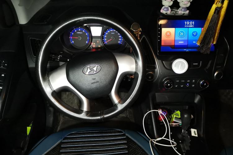 Used Hyundai ix35 2015 2.0L Automatic 2WD Comfort Edition China IV Standard Steering Wheel