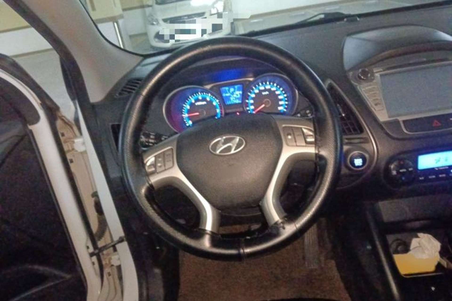 Used Hyundai ix35 2015 2.0L Automatic 2WD Smart Type China IV Steering Wheel