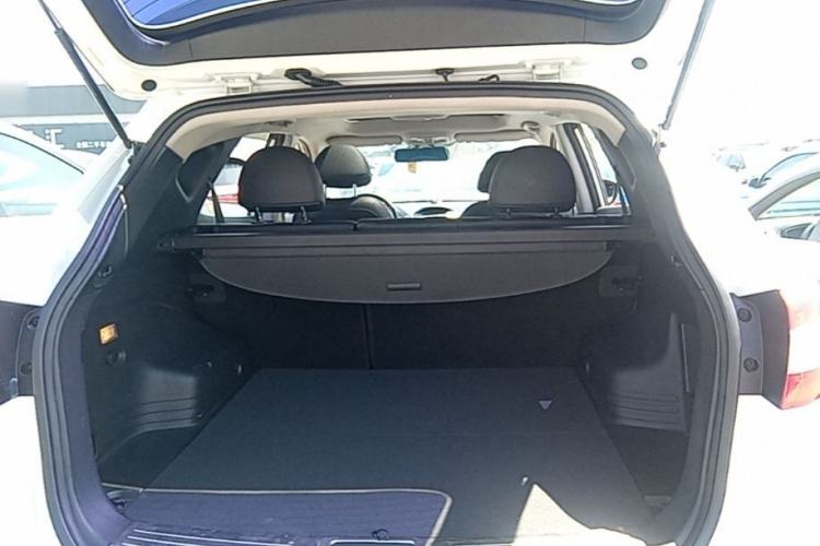 Used Hyundai ix35 2015 2.0L Automatic 2WD Smart Type China IV Trunk