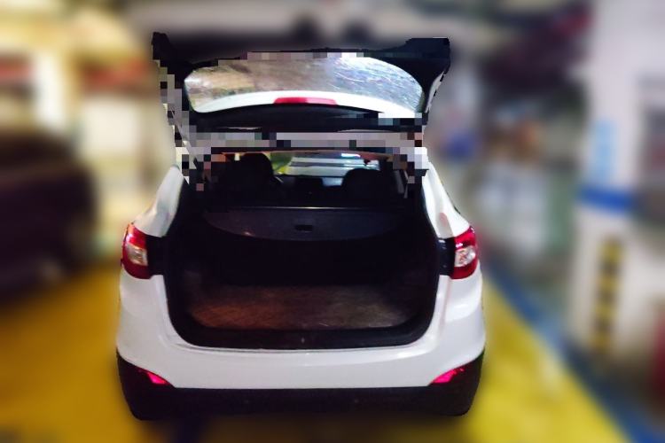 Used Hyundai ix35 2015 2.0L Automatic 2WD Smart Version China V Standard Trunk