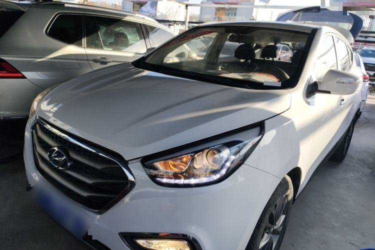 Used Hyundai ix35 2015 2.0L Automatic 2WD Comfort Edition China V Standard Guazi used car, China used car export, Used car for sale, Used  cars, Cheapest cars for sale