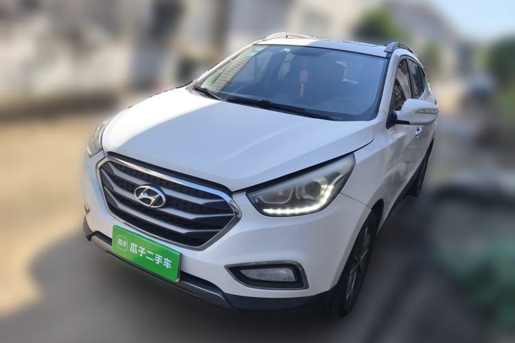 Used Hyundai ix35 2015 2.0L Automatic 2WD Smart Type China IV Guazi used car, China used car export, Used car for sale, Used  cars, Cheapest cars for sale