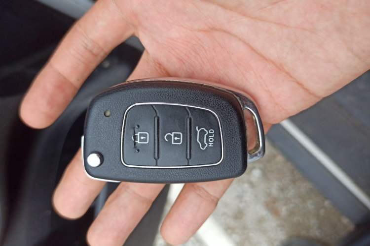 Used Hyundai ix35 2015 2.0L Automatic 2WD Comfort Edition China V Standard Vehicle Key