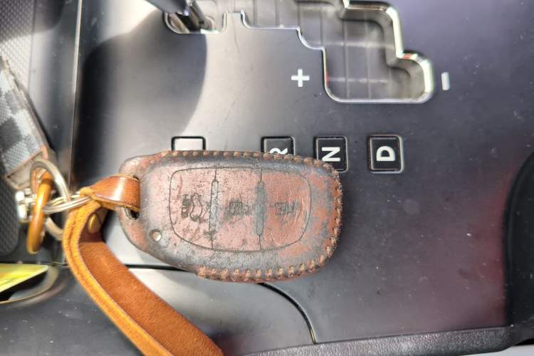 Used Hyundai ix35 2015 2.0L Automatic 2WD Smart Type China IV Vehicle Key