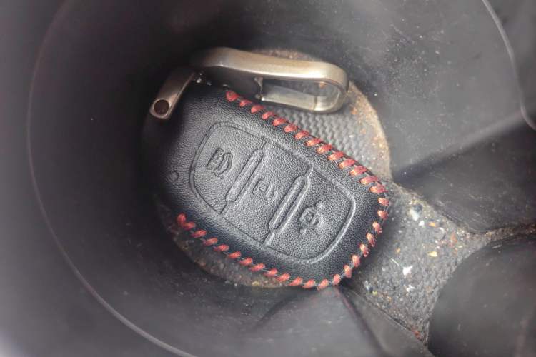 Used Hyundai ix35 2015 2.0L Automatic 2WD Smart Version China V Standard Vehicle Key