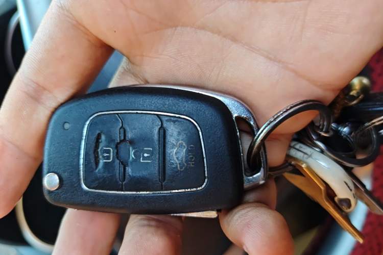 Used Hyundai ix35 2015 2.0L Automatic 2WD Comfort Edition China V Standard Vehicle Key