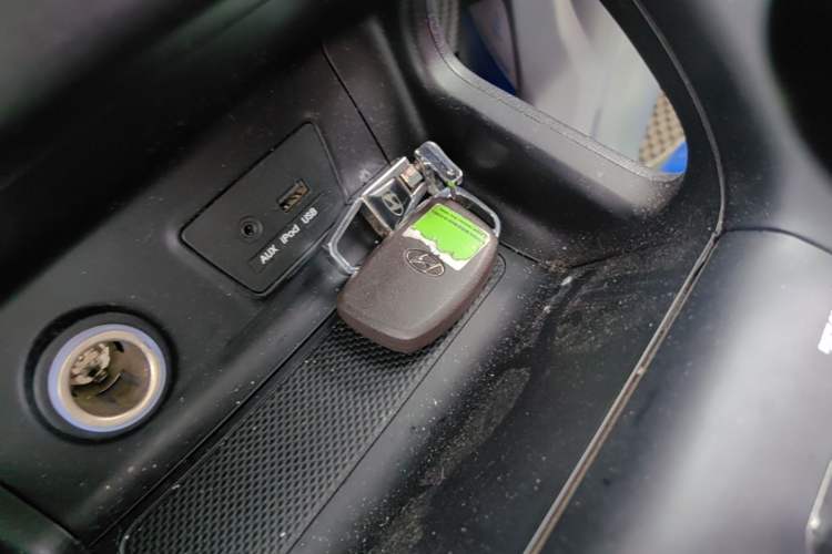 Used Hyundai ix35 2015 2.0L Automatic 2WD Smart Version China V Standard Vehicle Key