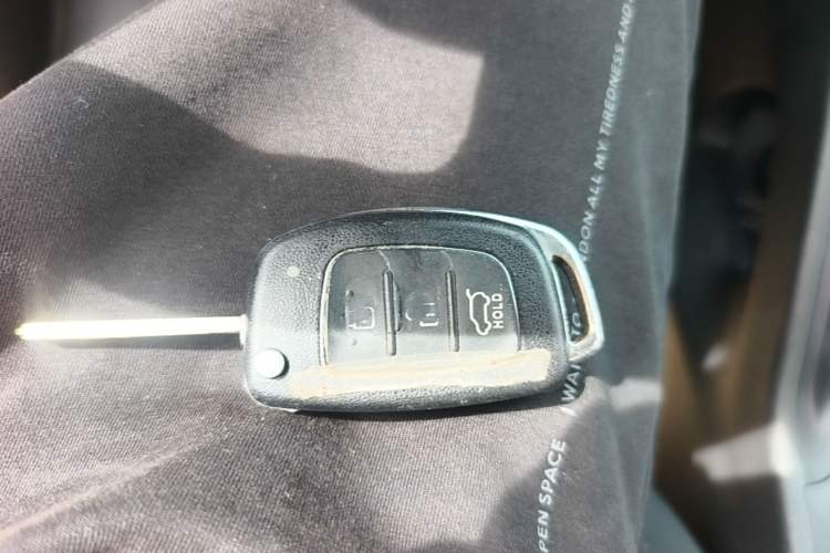 Used Hyundai ix35 2015 2.0L Automatic 2WD Comfort Edition China V Standard Vehicle Key