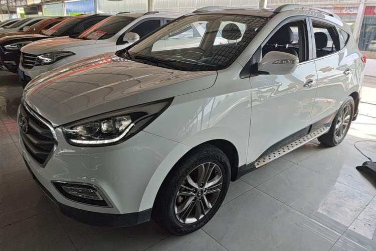 Hyundai ix35 2015 2.0L Automatic 2WD Smart Type China IV usata Guazi used car, China used car export, Used car for sale, Used  cars, Cheapest cars for sale