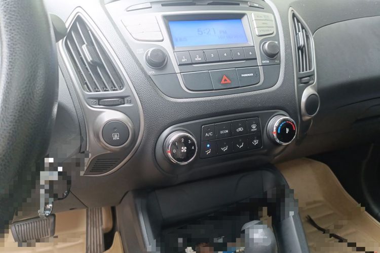 Used Hyundai ix35 2015 2.0L Automatic 2WD Comfort Edition China IV Standard Audio And AC Panel