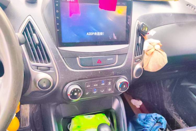 Used Hyundai ix35 2015 2.0L Automatic 2WD Comfort Edition China IV Standard Audio And AC Panel