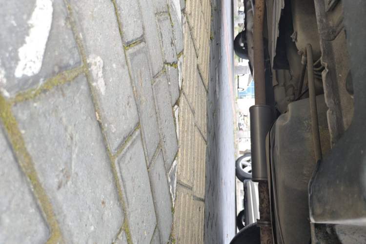 Used Hyundai ix35 2015 2.0L Automatic 2WD Smart Version China V Standard Chassis Rear Left