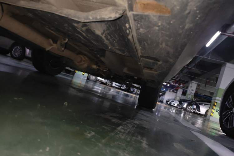 Used Hyundai ix35 2015 2.0L Automatic Two-Wheel Drive Leading Trim China IV Standard Chassis Rear Right