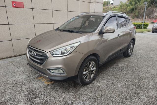 Used Hyundai ix35 2015 2.0L Automatic 2WD Smart Type China IV