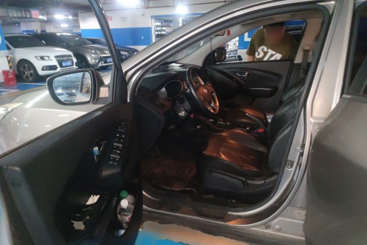 Used Hyundai ix35 2015 2.0L Automatic 2WD Smart Type China IV Driver Seat