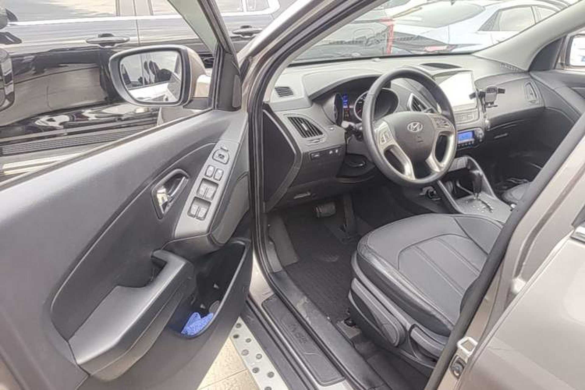 Used Hyundai ix35 2015 2.0L Automatic 2WD Smart Type China IV Driver Seat