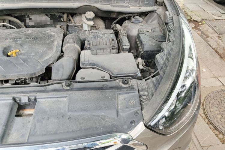 Used Hyundai ix35 2015 2.0L Automatic 2WD Smart Type China IV Engine Bay Left
